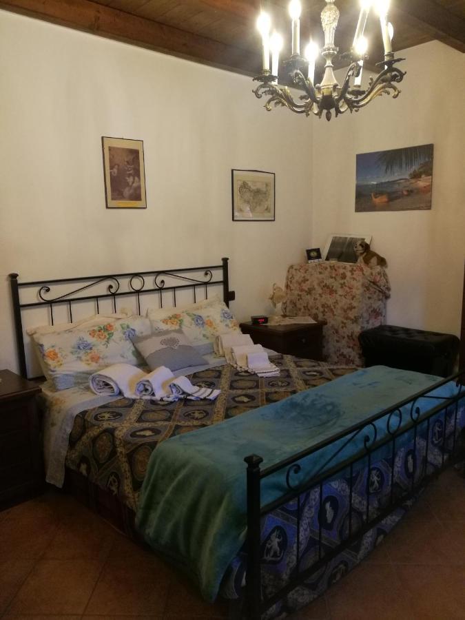 B&B Antica Corte Lombarda มอร์ตารา ภายนอก รูปภาพ