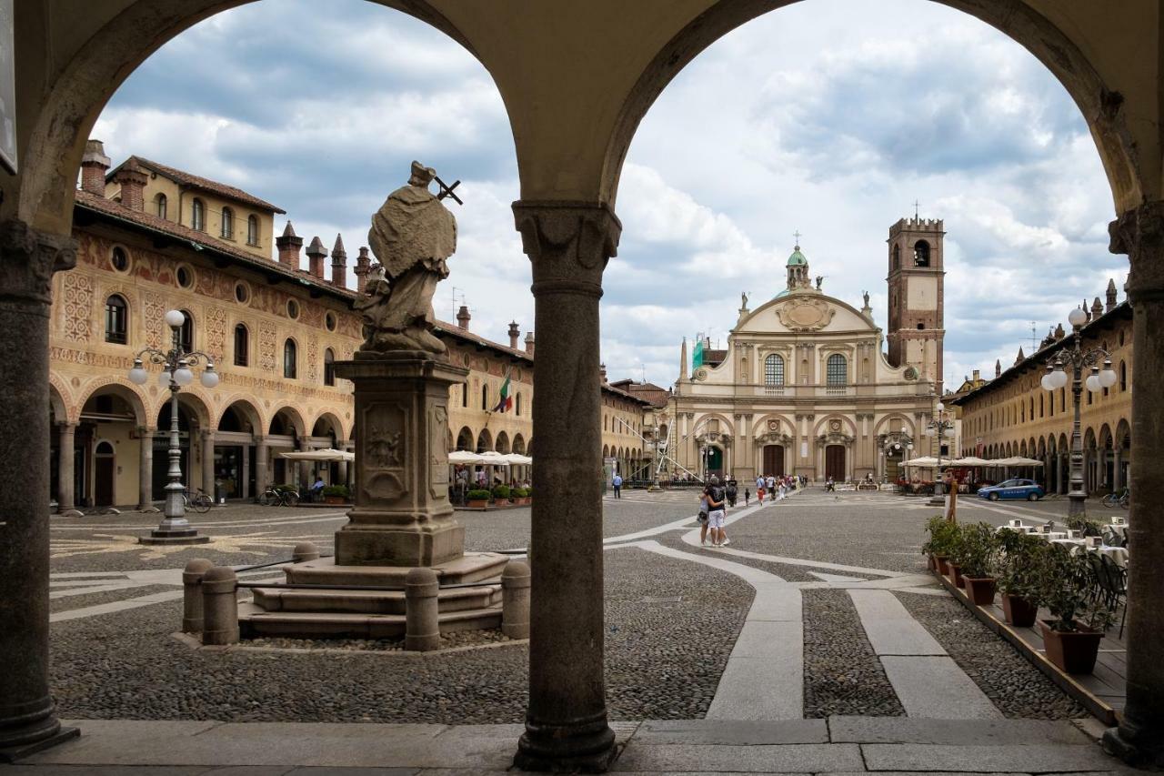 B&B Antica Corte Lombarda มอร์ตารา ภายนอก รูปภาพ